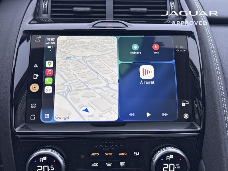 Image JAGUAR E-Pace P300e PHEV 309ch R-Dynamic HSE