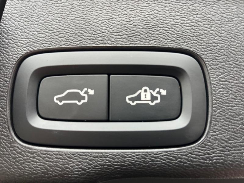 Image VOLVO XC60 T6 Hybride Rechargeable 253 + 145ch Utra Style Chrome Geartronic 8 AWD