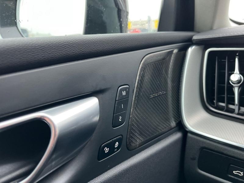 Image VOLVO XC60 T6 Hybride Rechargeable 253 + 145ch Utra Style Chrome Geartronic 8 AWD