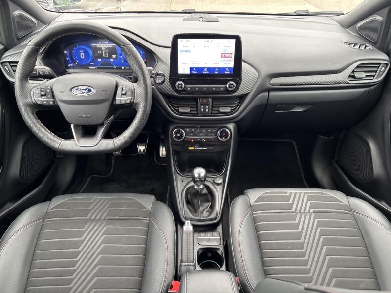 Image FORD Puma 1.0 Flexifuel 125ch S&S mHEV ST-Line X Vivid Ruby Edition