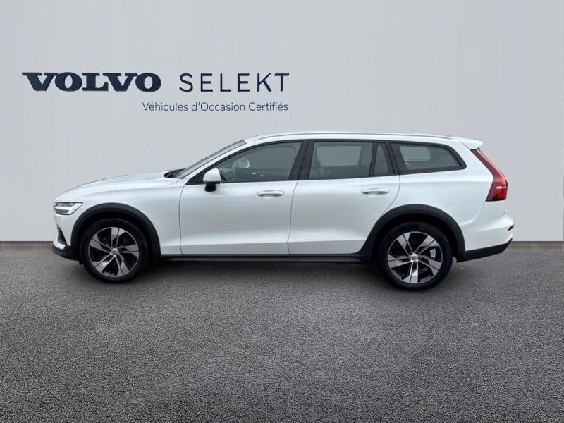 Image VOLVO V60 Cross Country B4 AWD 197ch Pro Geartronic 8