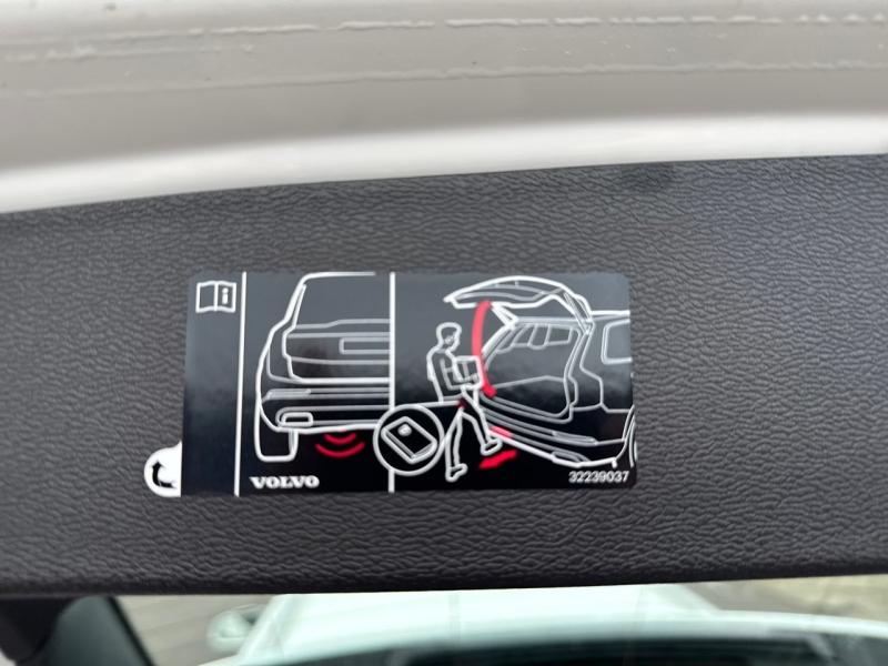 Image VOLVO V60 Cross Country B4 AWD 197ch Pro Geartronic 8