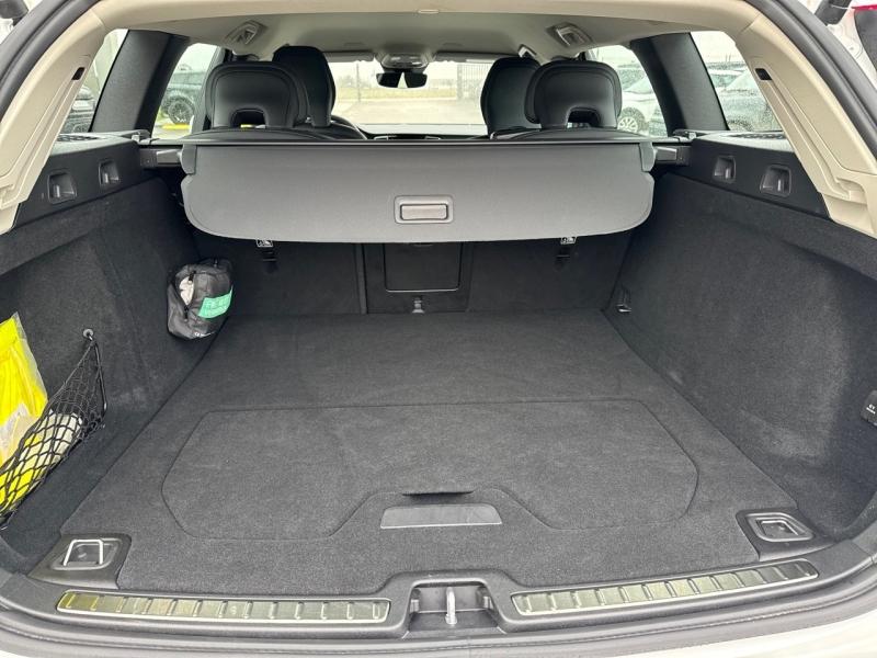 Image VOLVO V60 Cross Country B4 AWD 197ch Pro Geartronic 8