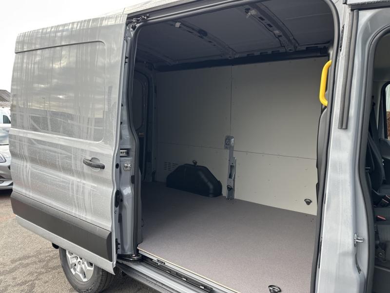 Image FORD Transit 2T Fg T350 L2H2 2.0 EcoBlue 130ch BVA8 Limited