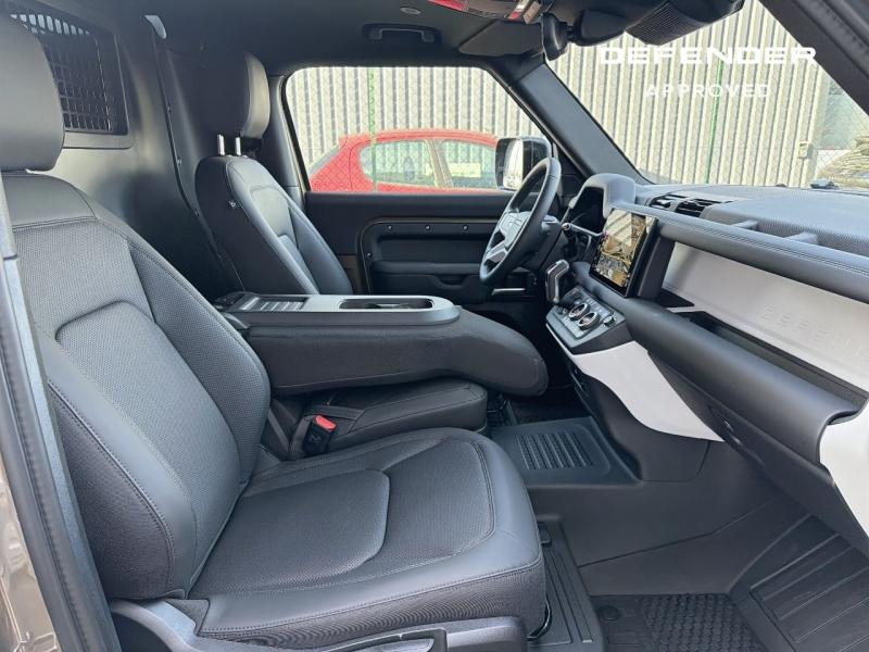 Image LAND-ROVER Defender 90 3.0 D200 Hard Top S