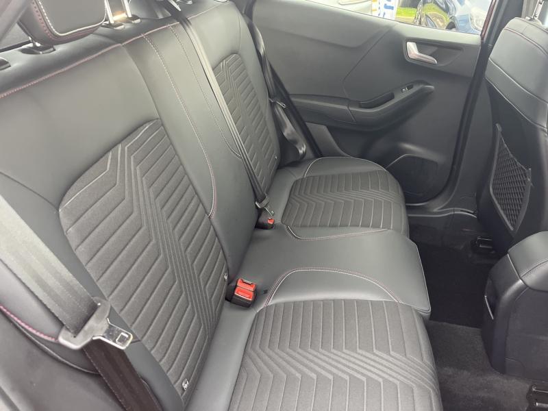 Image FORD Puma 1.0 EcoBoost 125ch S&S mHEV ST-Line X Vivid Ruby Edition Powershift