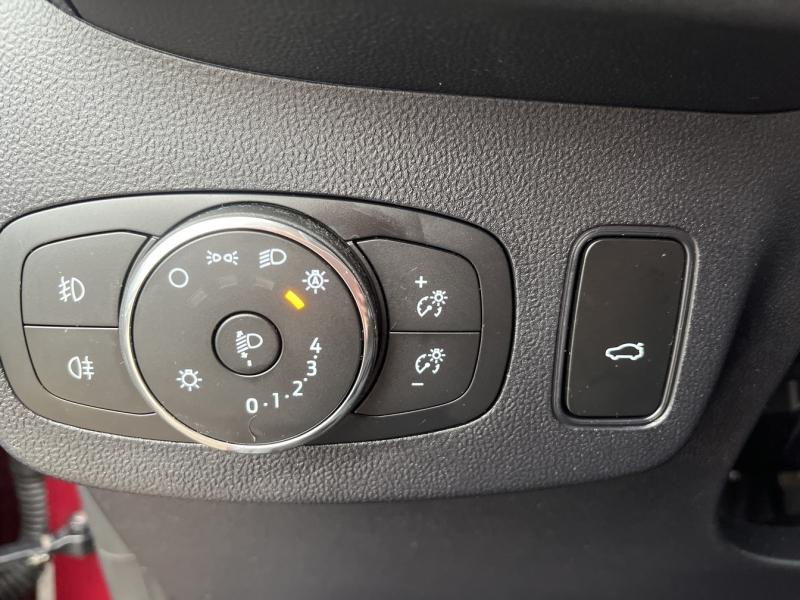 Image FORD Puma 1.0 EcoBoost 125ch S&S mHEV ST-Line X Vivid Ruby Edition Powershift