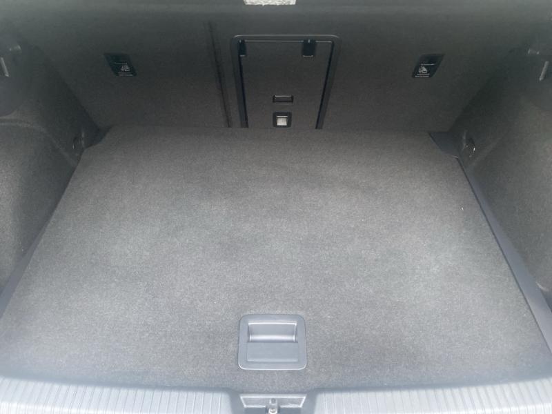 Image VOLKSWAGEN Golf 1.5 eTSI OPF 150ch Life Business 1st DSG7