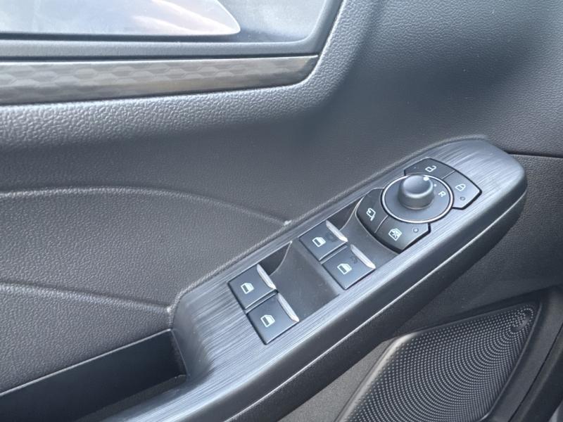 Image FORD Kuga 2.5 Duratec 180 ch Hybrid FlexiFuel Titanium Powershift