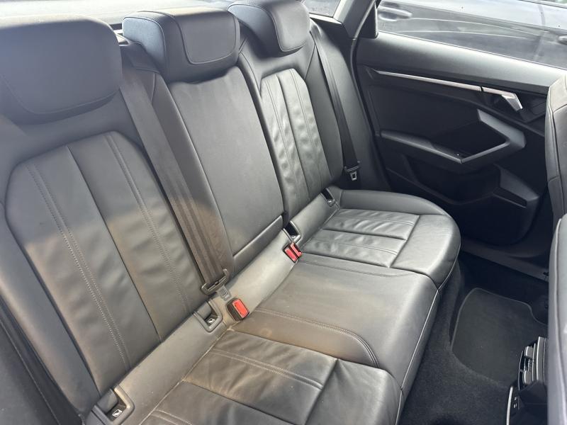 Image AUDI A3 Sportback 35 TFSI 150ch Mild Hybrid Design Luxe S tronic 7