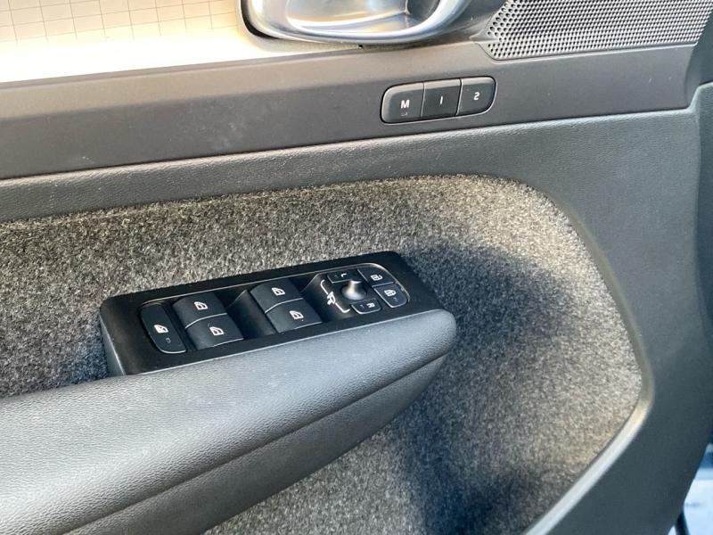 Image VOLVO XC40 T3 163ch Business Geartronic 8