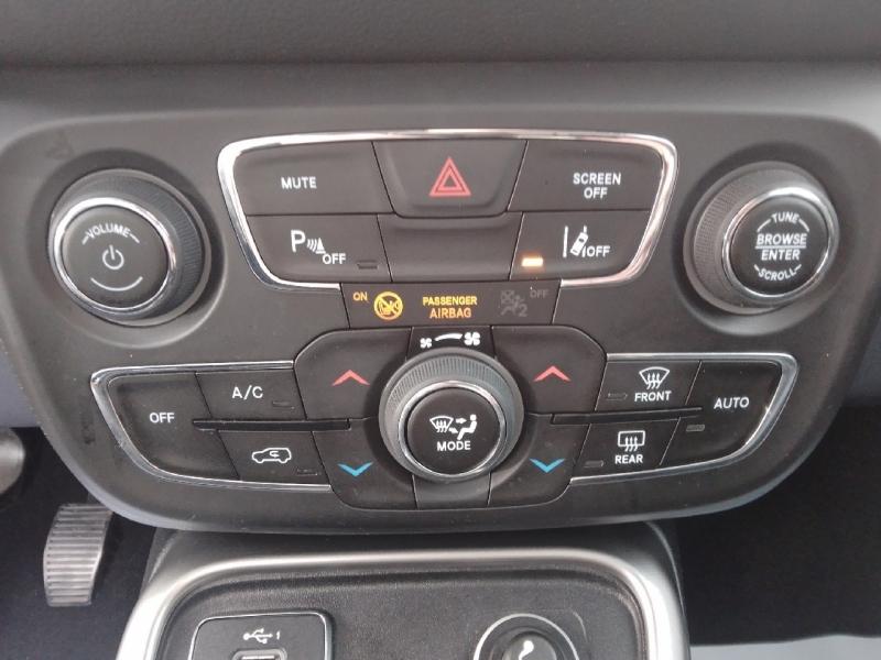 Image JEEP Compass 1.4 MultiAir II 140ch Longitude Business 4x2