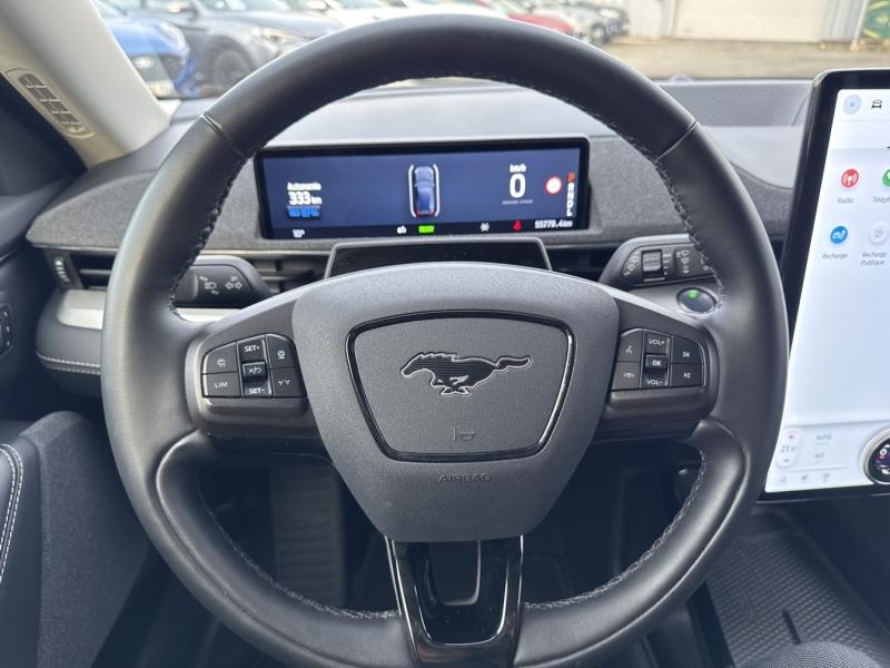 Image FORD Mustang Mach-E 269ch Standard Range 72,6kWh Mach-E Propulsion