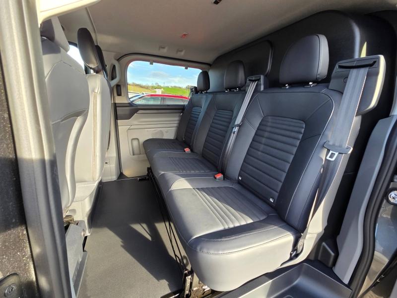 Image FORD Transit Custom Fg 320 L2H1 2.0 EcoBlue 150ch Cabine Approfondie Trail