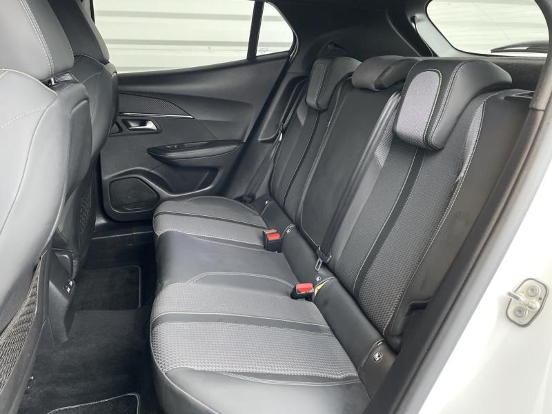 Image PEUGEOT 2008 1.5 BlueHDi 130ch S&S GT Line EAT8 7cv