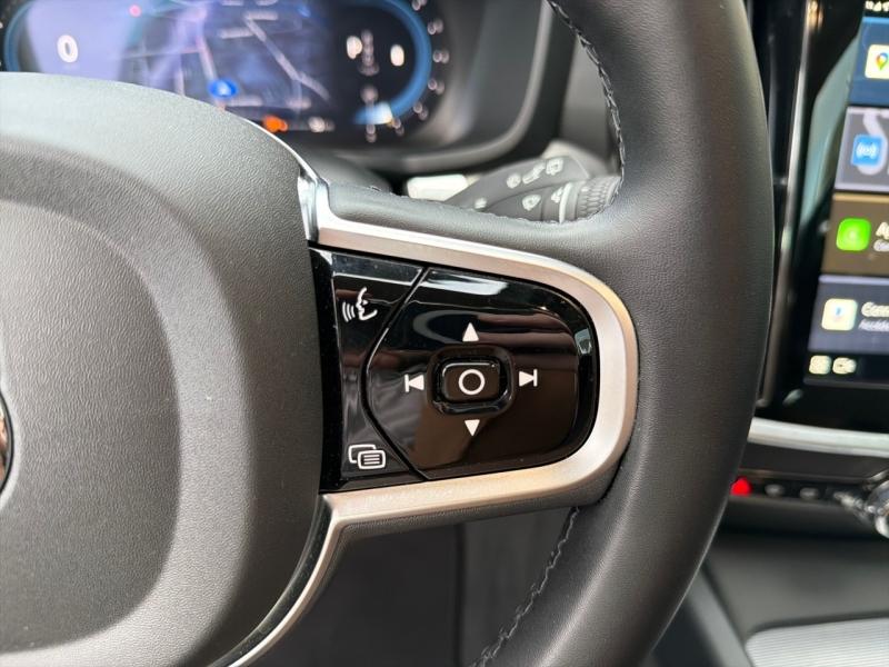 Image VOLVO V60 B4 197ch Plus Style Dark DCT 7