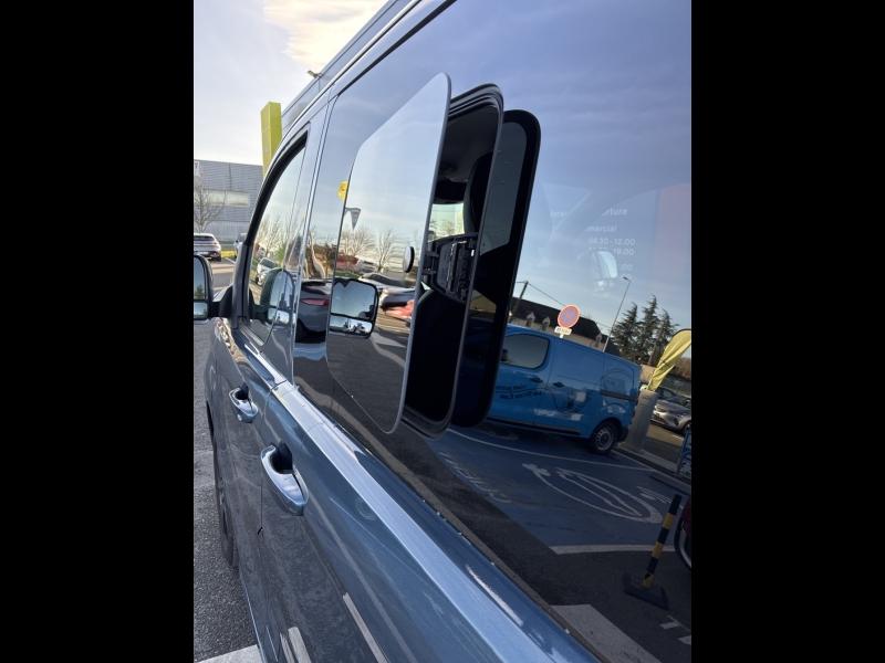 Image FORD Transit Custom Fg 320 L1H1 2.5 Duratec 232ch Hybride recheargeable Cabine Approfondie Sport CVT