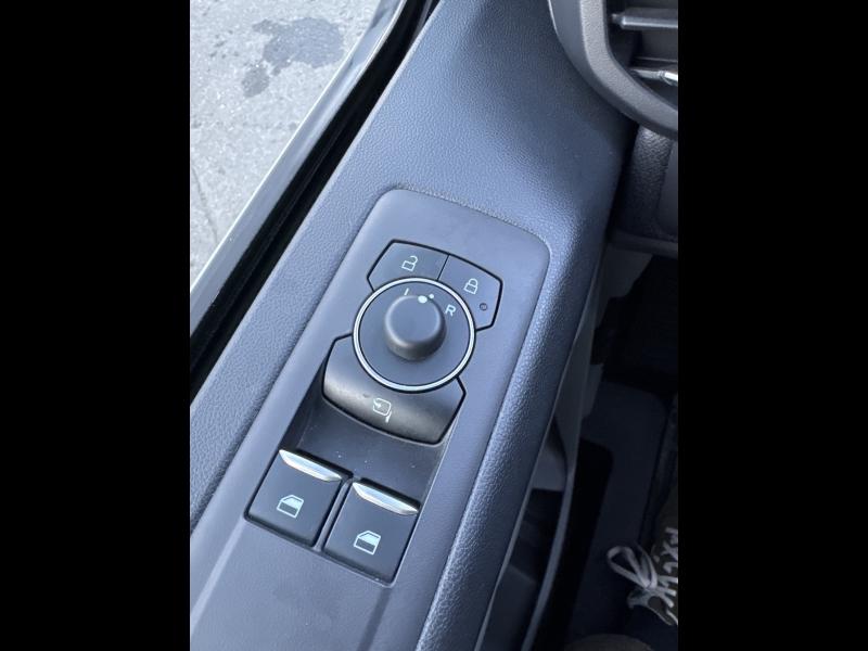 Image FORD Tourneo Custom 320 L2H1 2.0 EcoBlue 150ch Titanium