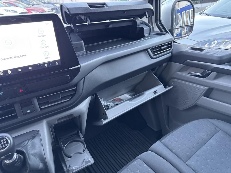 Image FORD Tourneo Custom 320 L2H1 2.0 EcoBlue 150ch Titanium