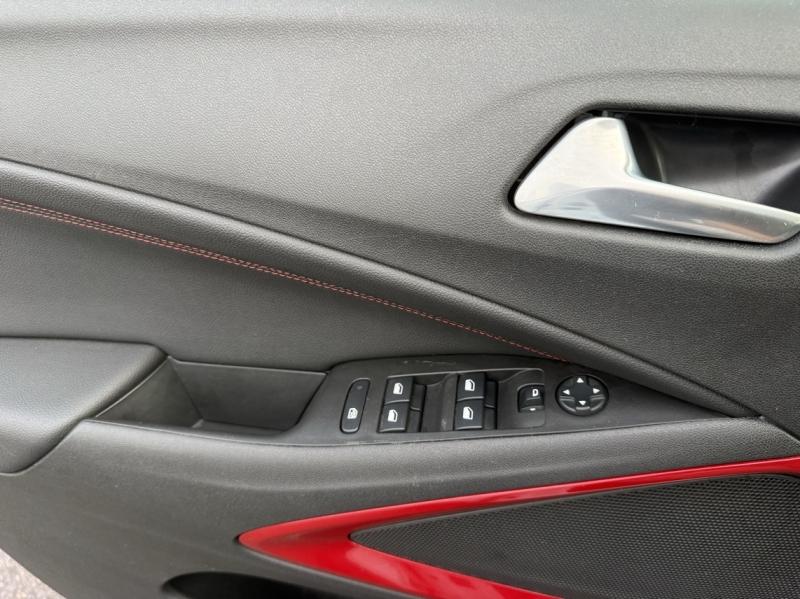 Image OPEL Crossland 1.2 Turbo 110ch GS Line