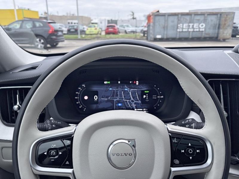 Image VOLVO XC60 T6 Hybride Rechargeable 350ch Ultra Style Dark Geartronic 8 AWD