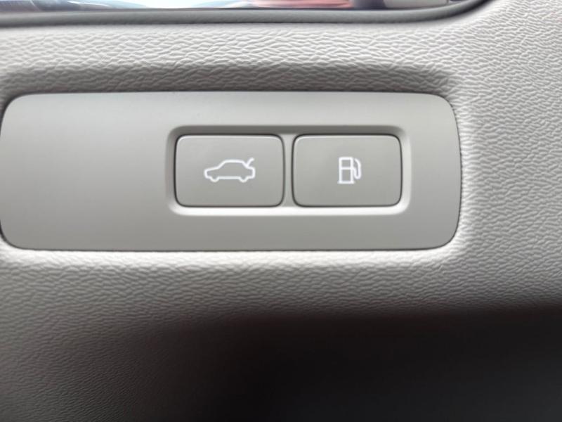 Image VOLVO XC60 T6 Hybride Rechargeable 350ch Ultra Style Dark Geartronic 8 AWD