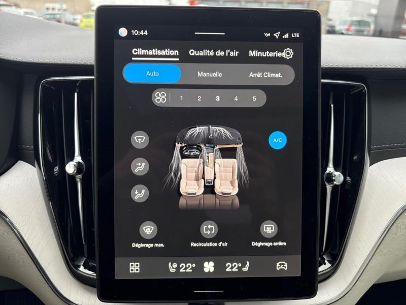 Image VOLVO XC60 T6 Hybride Rechargeable 350ch Ultra Style Dark Geartronic 8 AWD