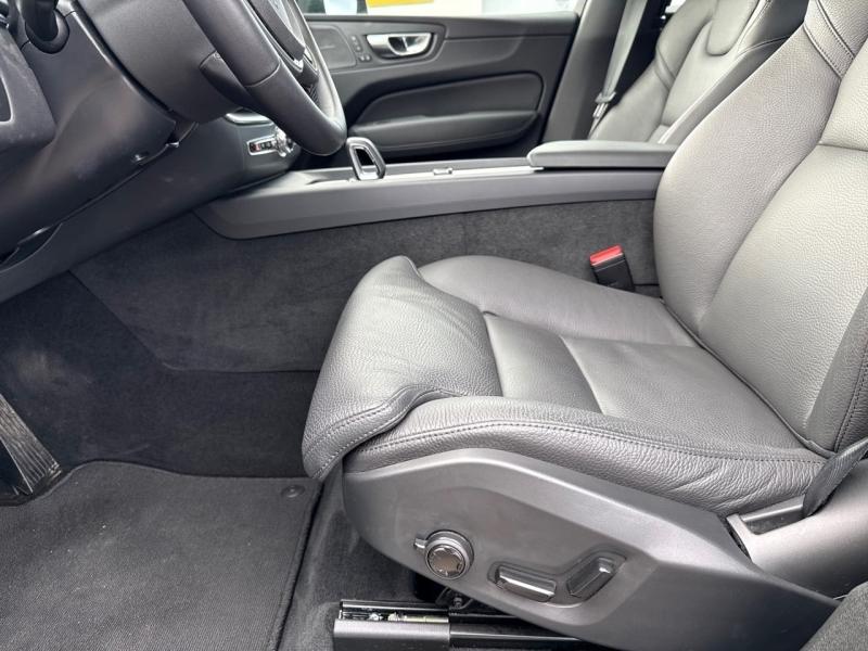 Image VOLVO XC60 T6 AWD 253 + 145ch Utimate Style Dark Geartronic