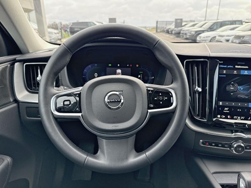 Image VOLVO XC60 T6 AWD 253 + 145ch Utimate Style Dark Geartronic