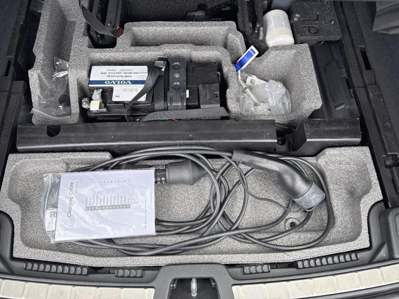 Image VOLVO XC60 T6 AWD 253 + 145ch Utimate Style Dark Geartronic