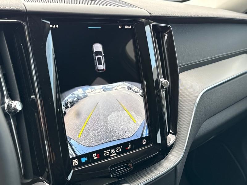 Image VOLVO XC60 T6 AWD 253 + 145ch Utimate Style Dark Geartronic