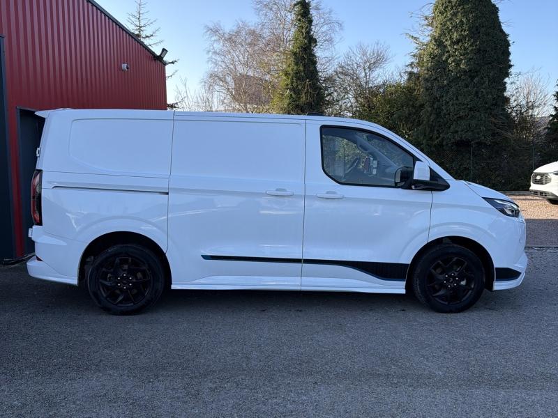Image FORD Transit Custom Fg 320 L1H1 Electrique 160 kW 218ch Batterie 64 kWh Sport