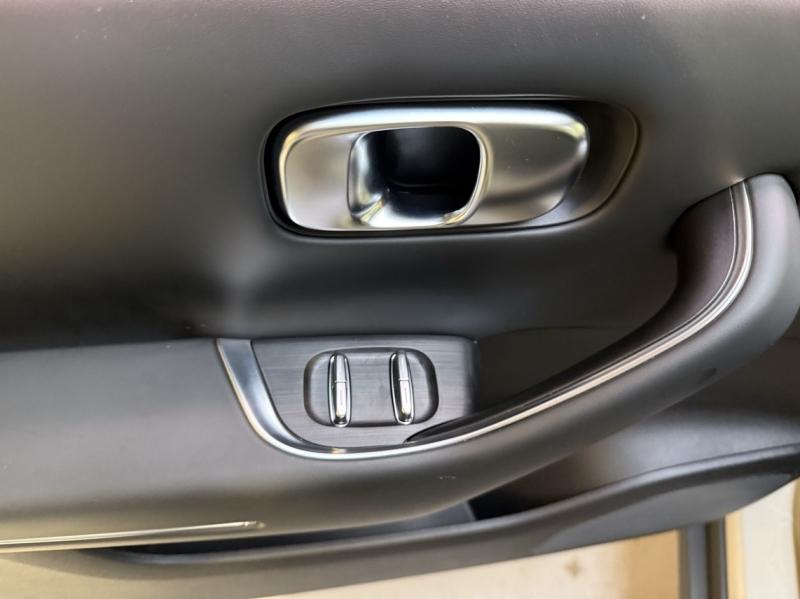 Image LEAPMOTOR C10 REEV 215ch 28,4 kWh Design MY25