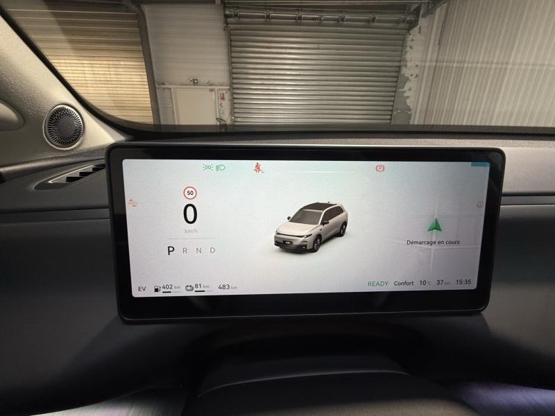 Image LEAPMOTOR C10 REEV 215ch 28,4 kWh Design MY25