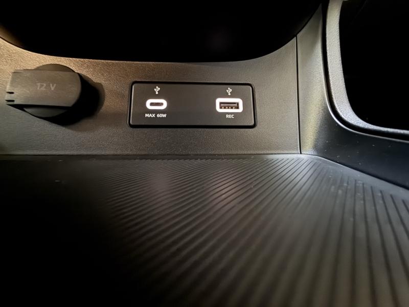 Image LEAPMOTOR C10 REEV 215ch 28,4 kWh Design MY25