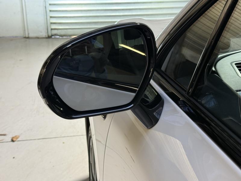 Image LEAPMOTOR C10 REEV 215ch 28,4 kWh Design MY25