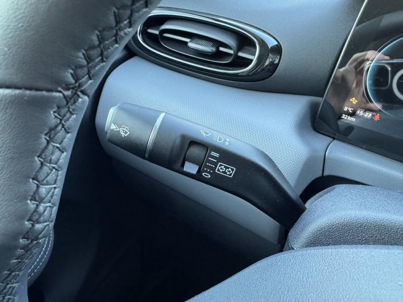 Image LEAPMOTOR T03 Electric 95ch Design