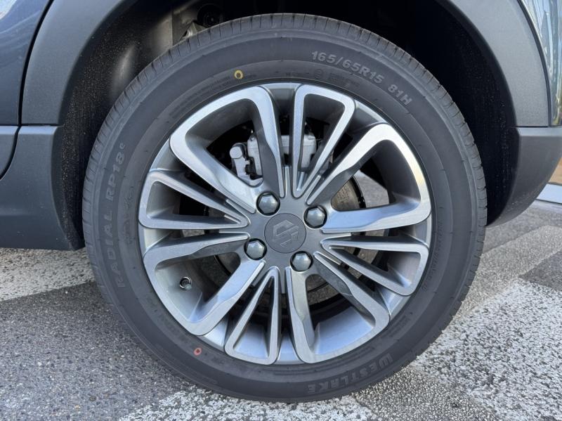 Image LEAPMOTOR T03 Electric 95ch Design