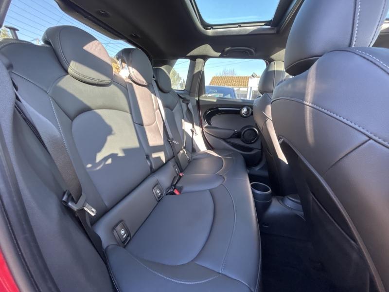 Image MINI Mini 5 Portes Cooper 136ch Edition Greenwich BVA7 109g