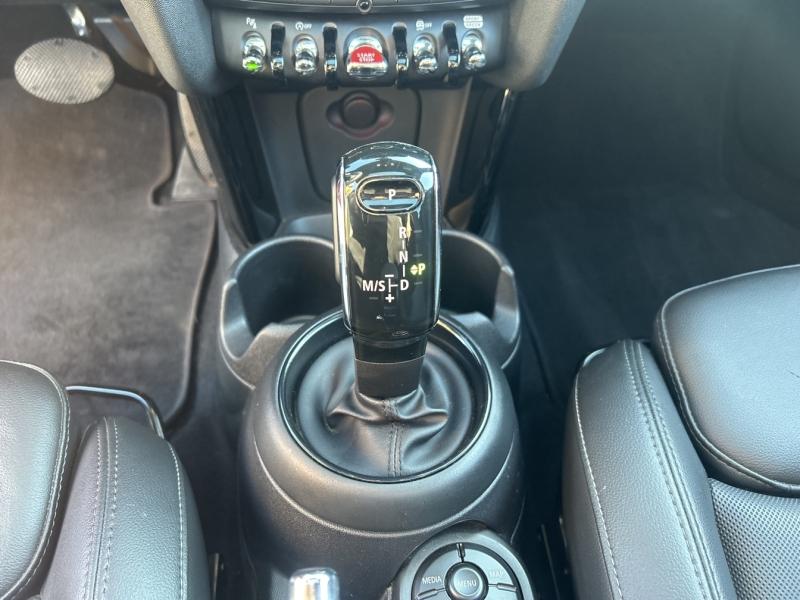 Image MINI Mini 5 Portes Cooper 136ch Edition Greenwich BVA7 109g