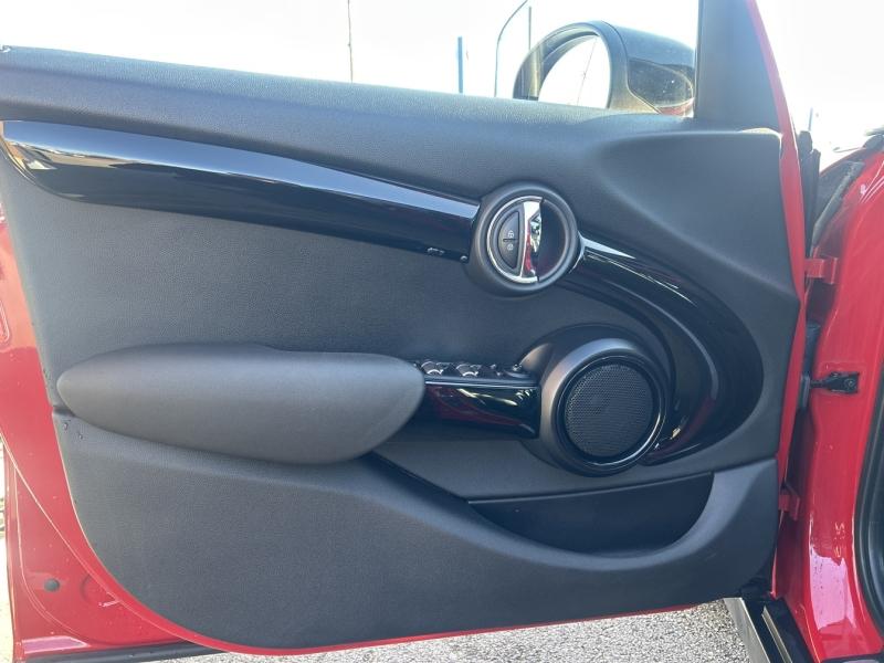 Image MINI Mini 5 Portes Cooper 136ch Edition Greenwich BVA7 109g