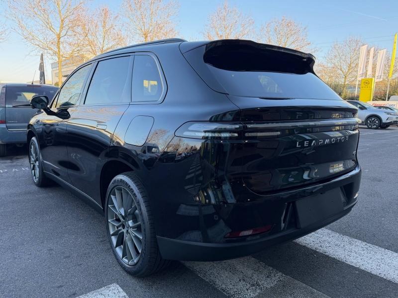 Image LEAPMOTOR C10 REEV 215ch 28,4 kWh Design MY25