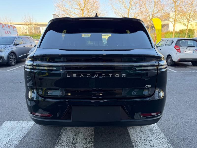 Image LEAPMOTOR C10 REEV 215ch 28,4 kWh Design MY25