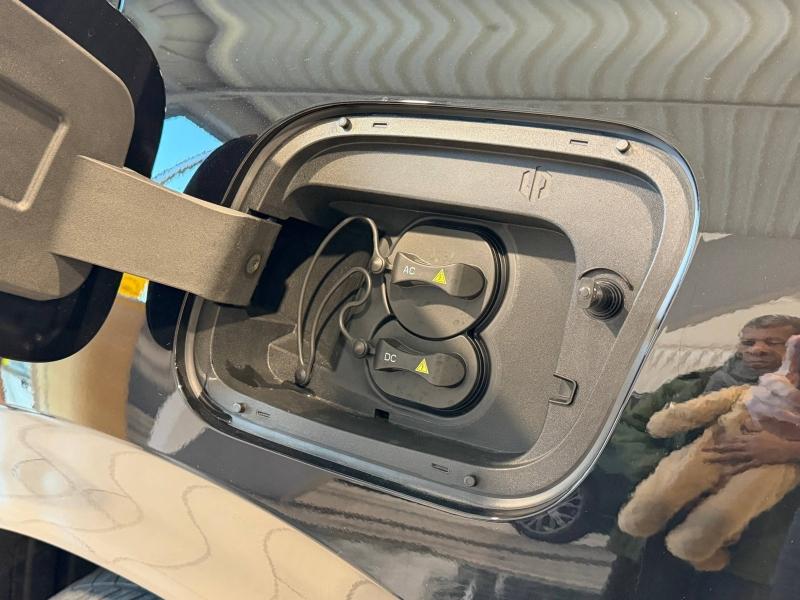 Image LEAPMOTOR C10 REEV 215ch 28,4 kWh Design MY25