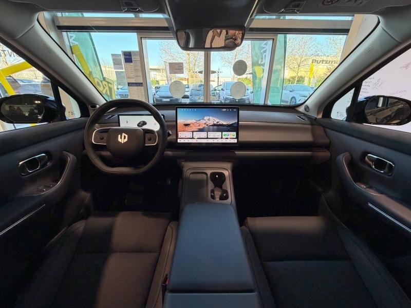 Image LEAPMOTOR C10 REEV 215ch 28,4 kWh Design MY25