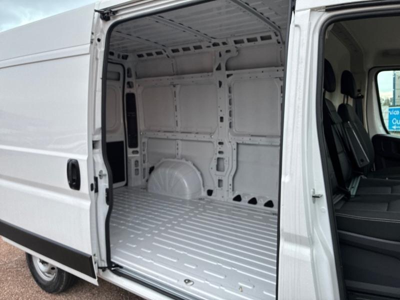 Image OPEL Movano Fg L2H2 3.5 140ch S&S Pack Premium Connect