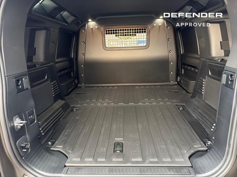 Image LAND-ROVER Defender 110 3.0 D250 Hard Top X-Dynamic SE