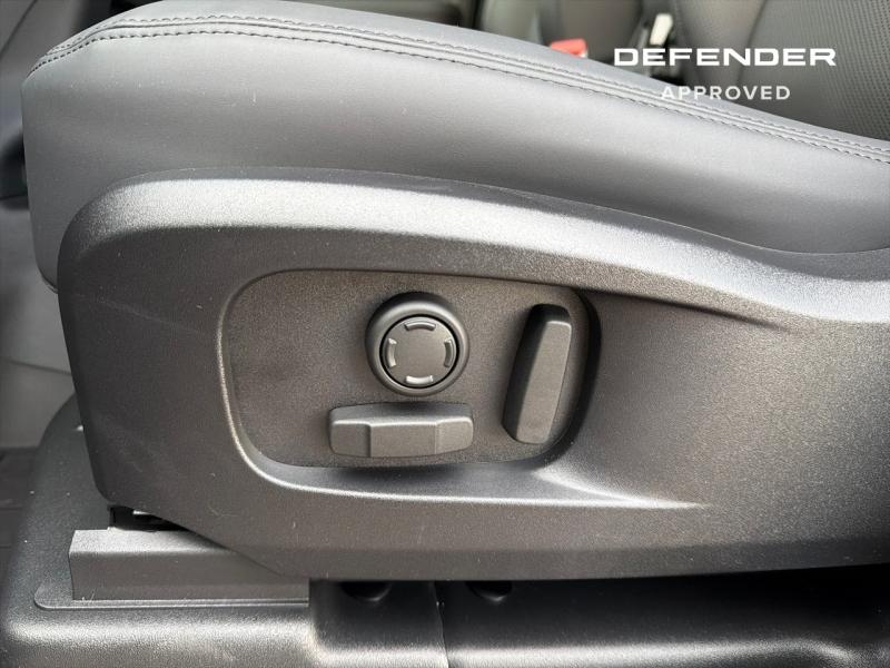 Image LAND-ROVER Defender 110 3.0 D250 Hard Top X-Dynamic SE