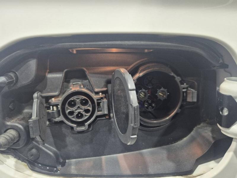 Image MITSUBISHI Outlander PHEV Twin Motor Invite 4WD