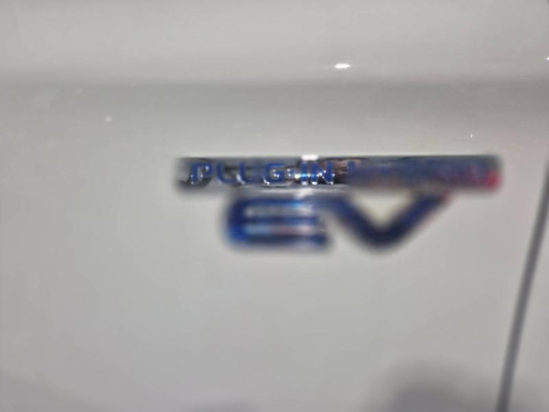 Image MITSUBISHI Outlander PHEV Twin Motor Invite 4WD